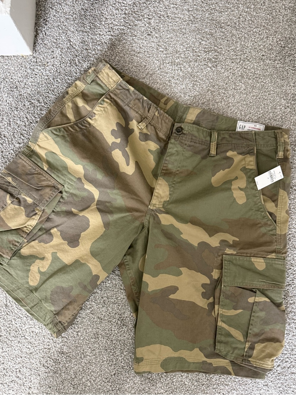 Gap Cargo Shorts